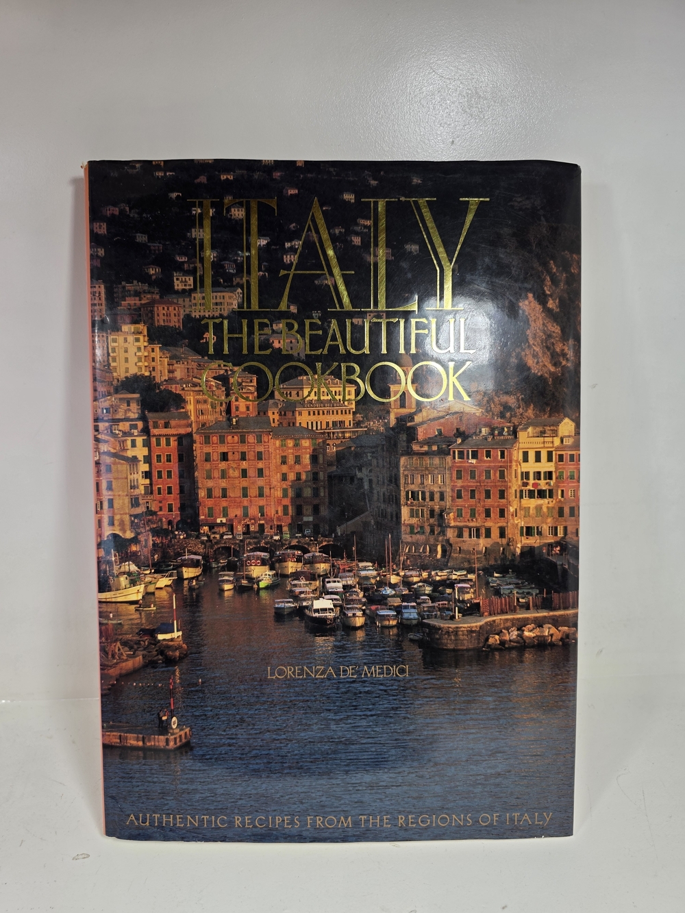 Italy The Beautiful Cookbook - Scenic Harbor Cover (Black/Gold)